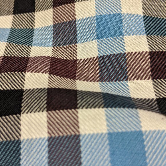 Banana Republic Grant Fit Non Iron Dress Shirt - Picture 4 of 6